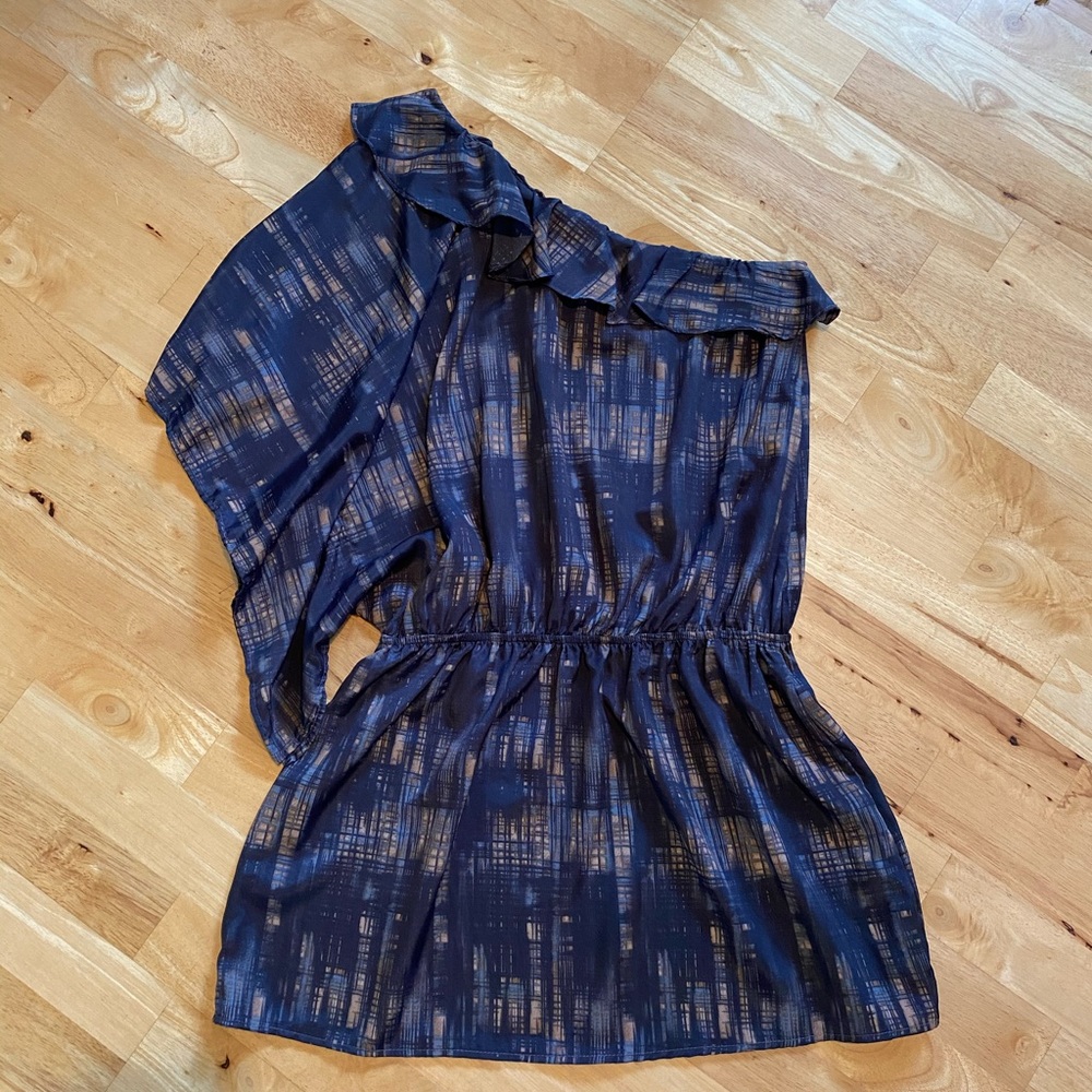 Hello Miss one shoulder ruffle tunic